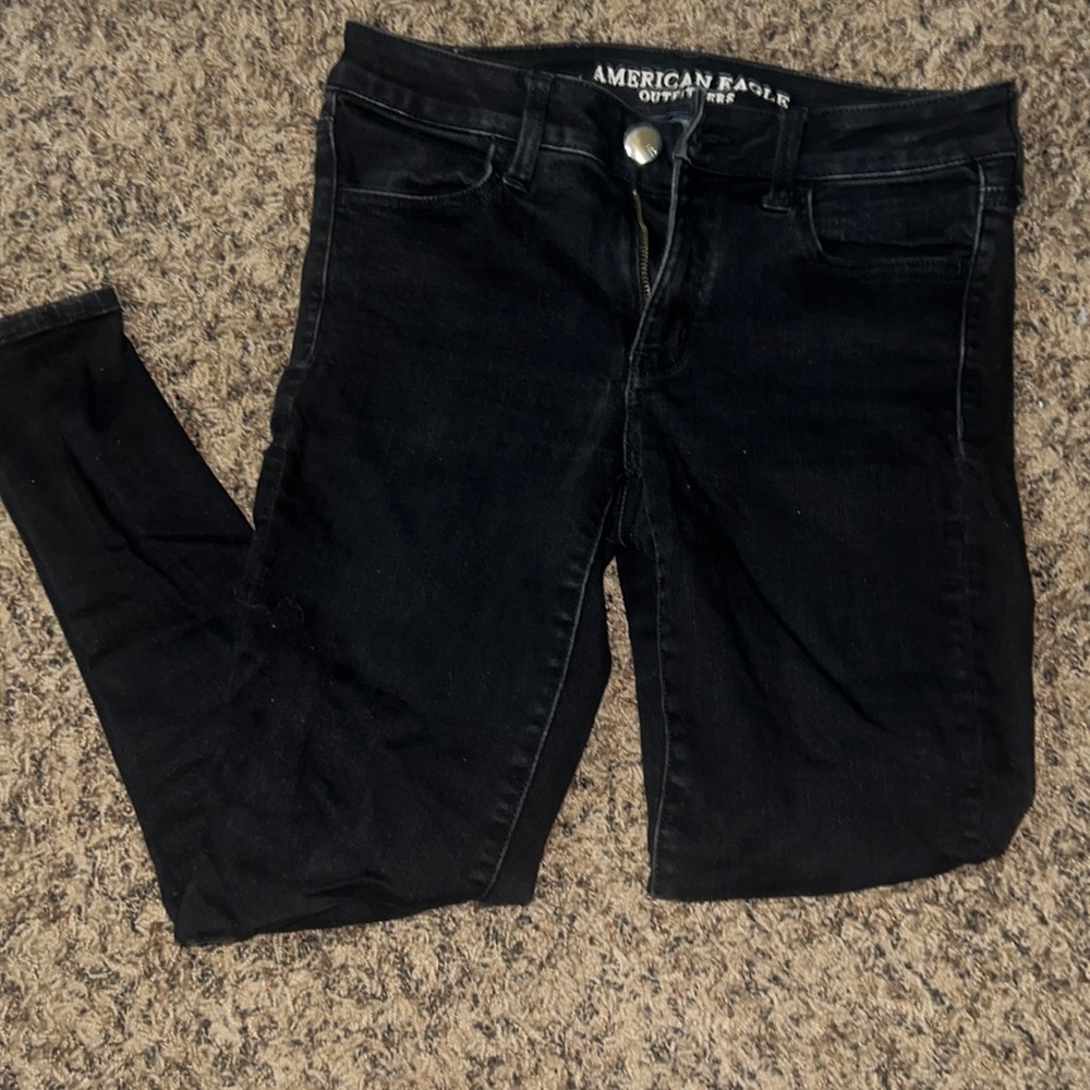 Black american eagle skinny jeans !!